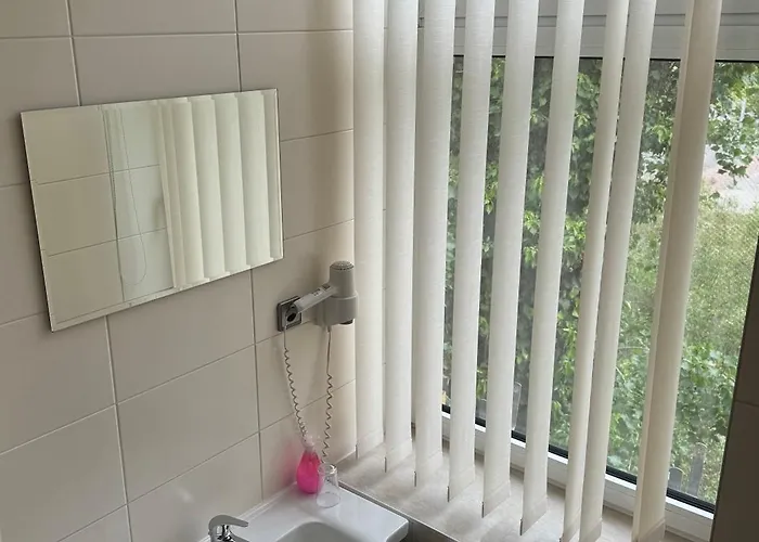 Szálloda Deutsches Haus Wolfen Ohg Bitterfeld-Wolfen